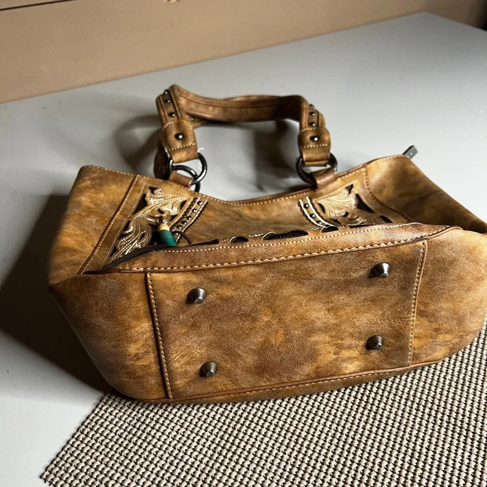 Montana West Western Hobo Shoulder Bag Tan Embroidered Cutout Concho Turquoise